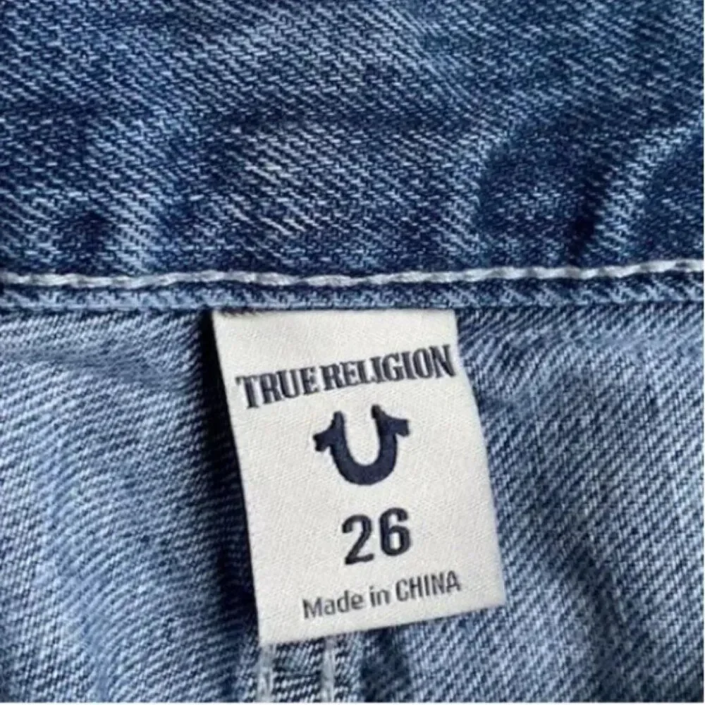 True Religion Kori High Rise Boyfriend Denim Distressed Shorts Size 26